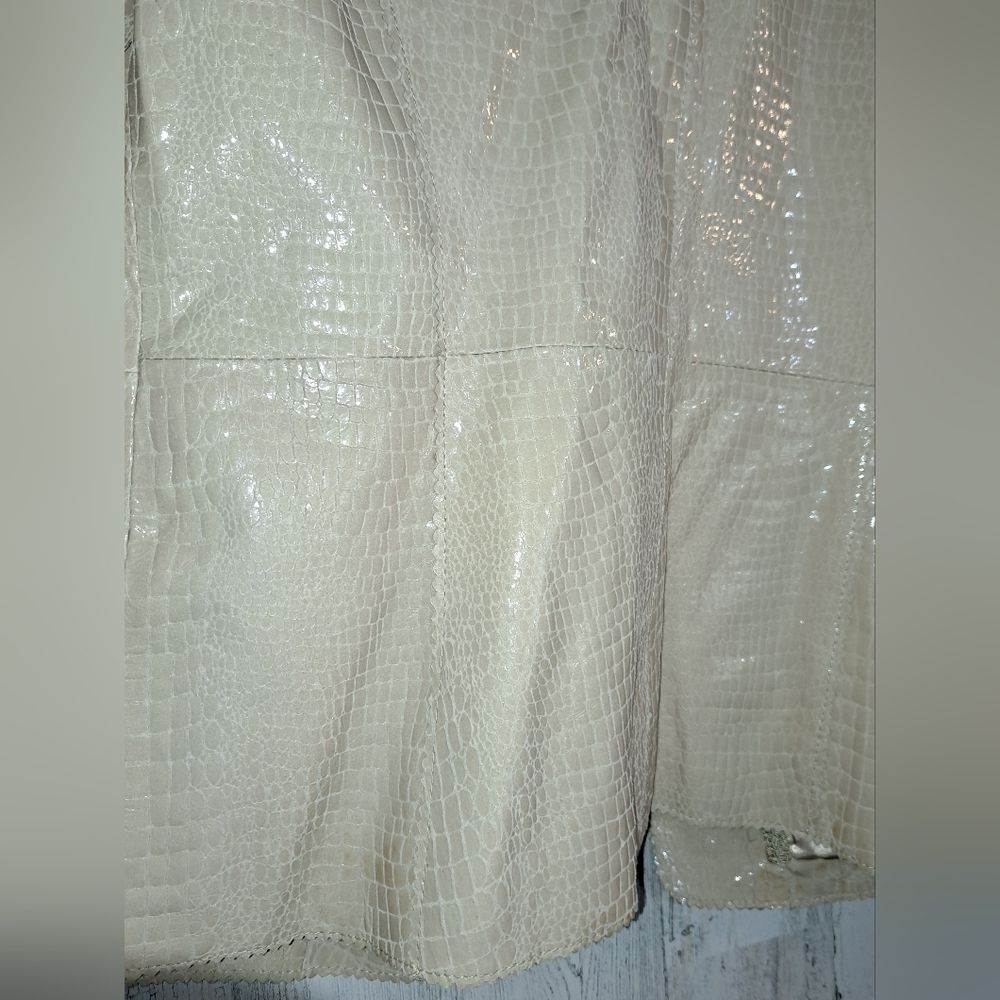 NWOT Bradley Bayou Patent Leather Jacket - Picture 8 of 11